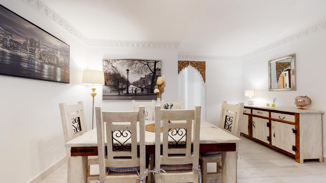 Majestic Villa By The Beach Heated Private Pool & Jacuzzi 베날마데나코스타 외부 사진