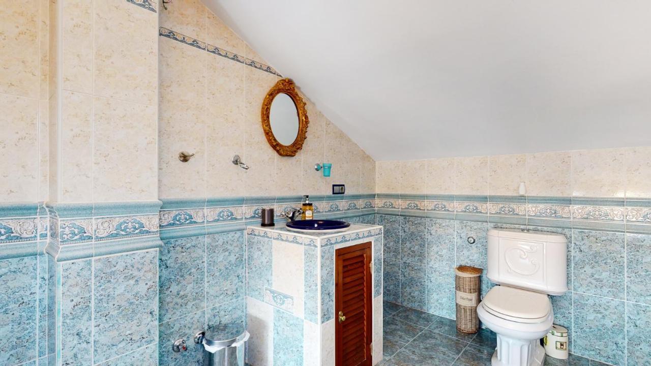 Majestic Villa By The Beach Heated Private Pool & Jacuzzi 베날마데나코스타 외부 사진