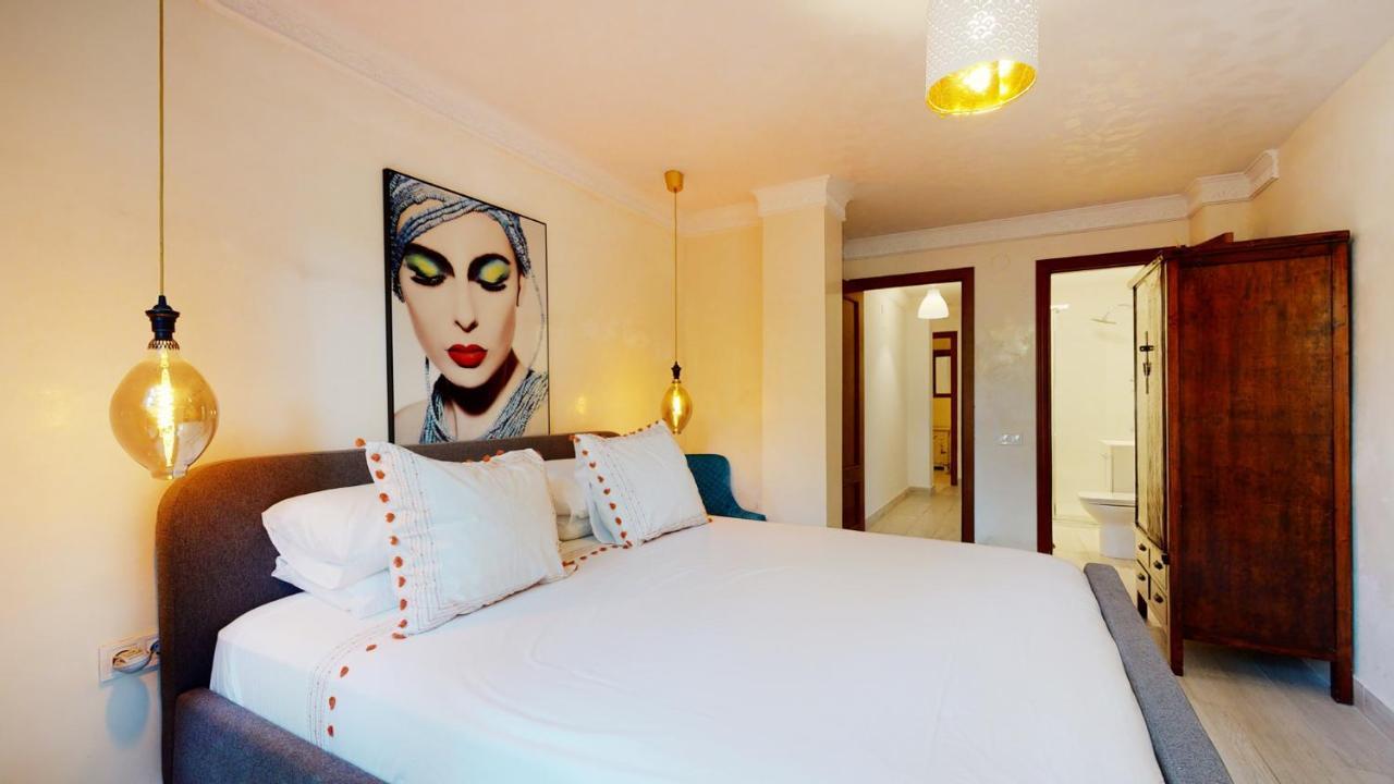 Majestic Villa By The Beach Heated Private Pool & Jacuzzi 베날마데나코스타 외부 사진
