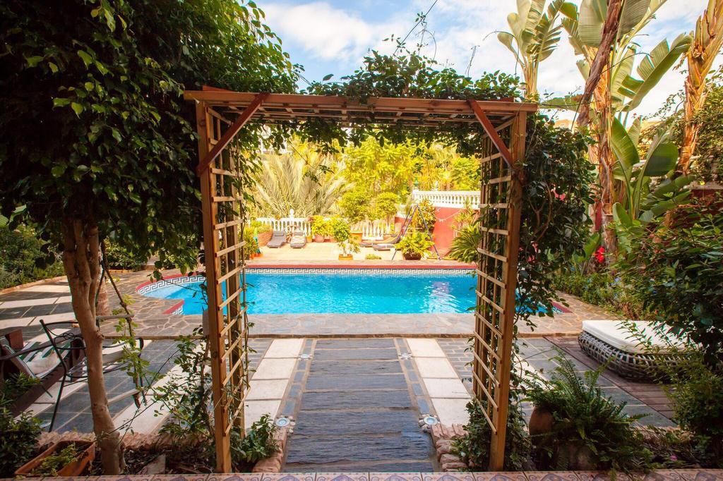 Majestic Villa By The Beach Heated Private Pool & Jacuzzi 베날마데나코스타 외부 사진